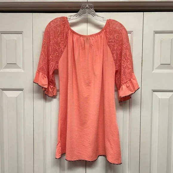 WINWIN TUNIC/TOP - Picture 2 of 4